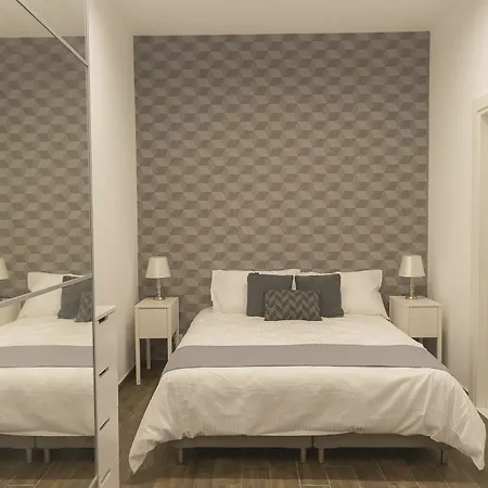 Apartment Staines *